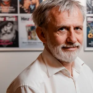 Jörn Sturm, Geschäftsführer von „Hinz&Kunzt“, im MOPO-Interview über die Sinnlosigkeit der Vetreibung von Obdachlosen.