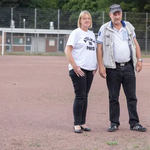 Nicole und Ulrich Hari kämpfen für einen Kunstrasenplatz.