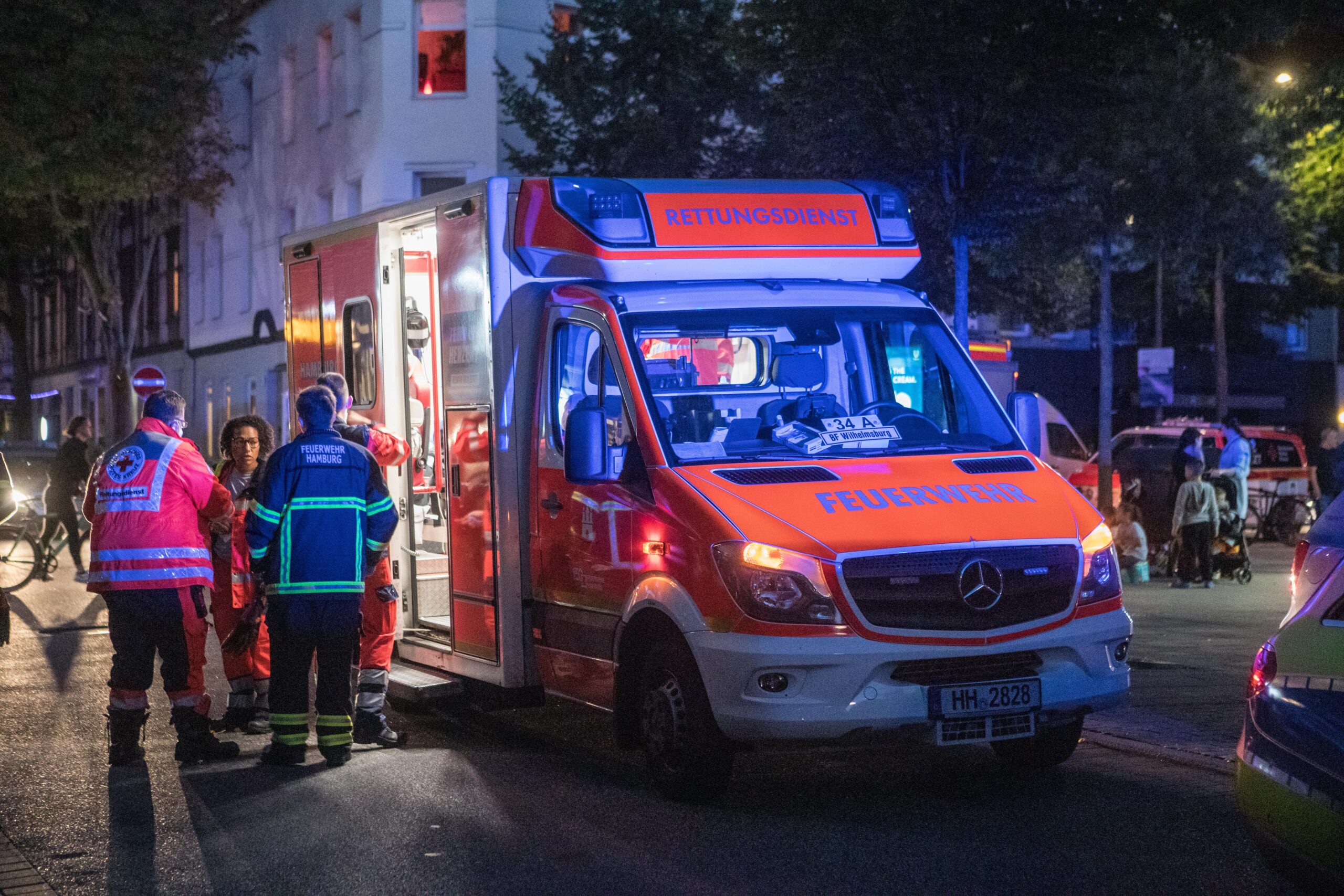 Nach Streit – Mann durch Messerstich schwer verletzt