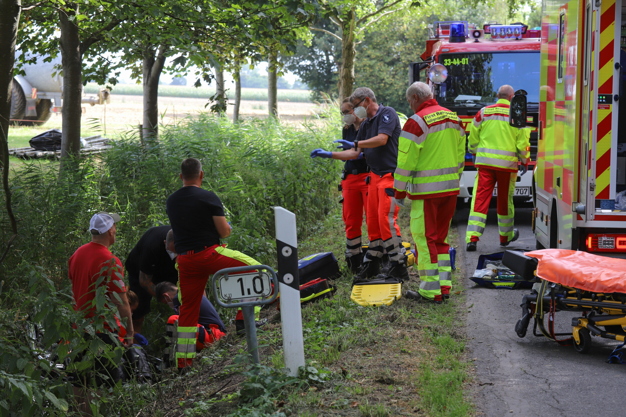 Im Kreis Steinburg kam es am Samstagmittag zu einem schweren Unfall mit einem Motorrad.