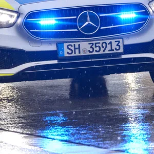 Bei Hamburg: Teenager schlägt Mann fast tot