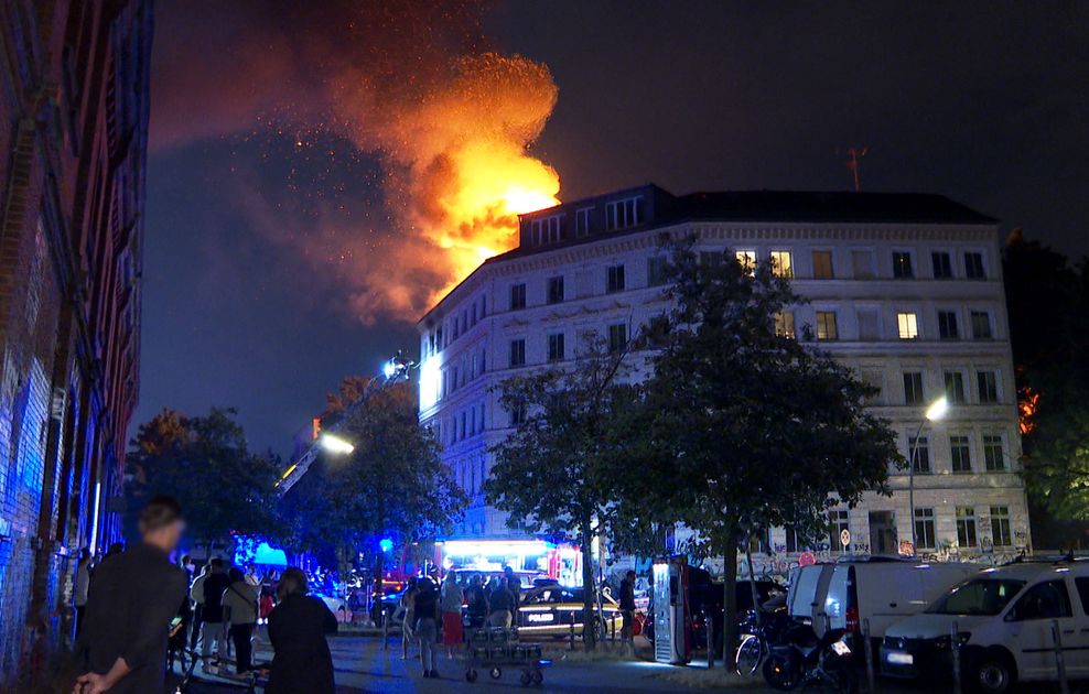 Feuer in der Sternschanze