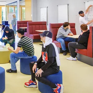 Die Stadt hat 2021 383 Millionen Euro in den Schulausbau investiert, wie hier in die Geschwister-Scholl-Stadtteilschule.