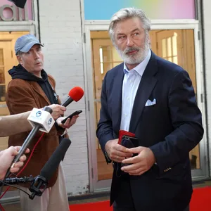 Alec Baldwin rechnet nach dem Tod einer Kamerafrau bei einem Filmdreh nicht mit rechtlichen Konsequenzen. (Archivbild)