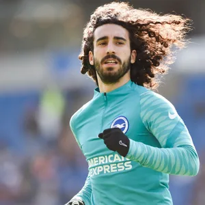 Marc Cucurella steht vor einem Wechsel zum FC Chelsea.