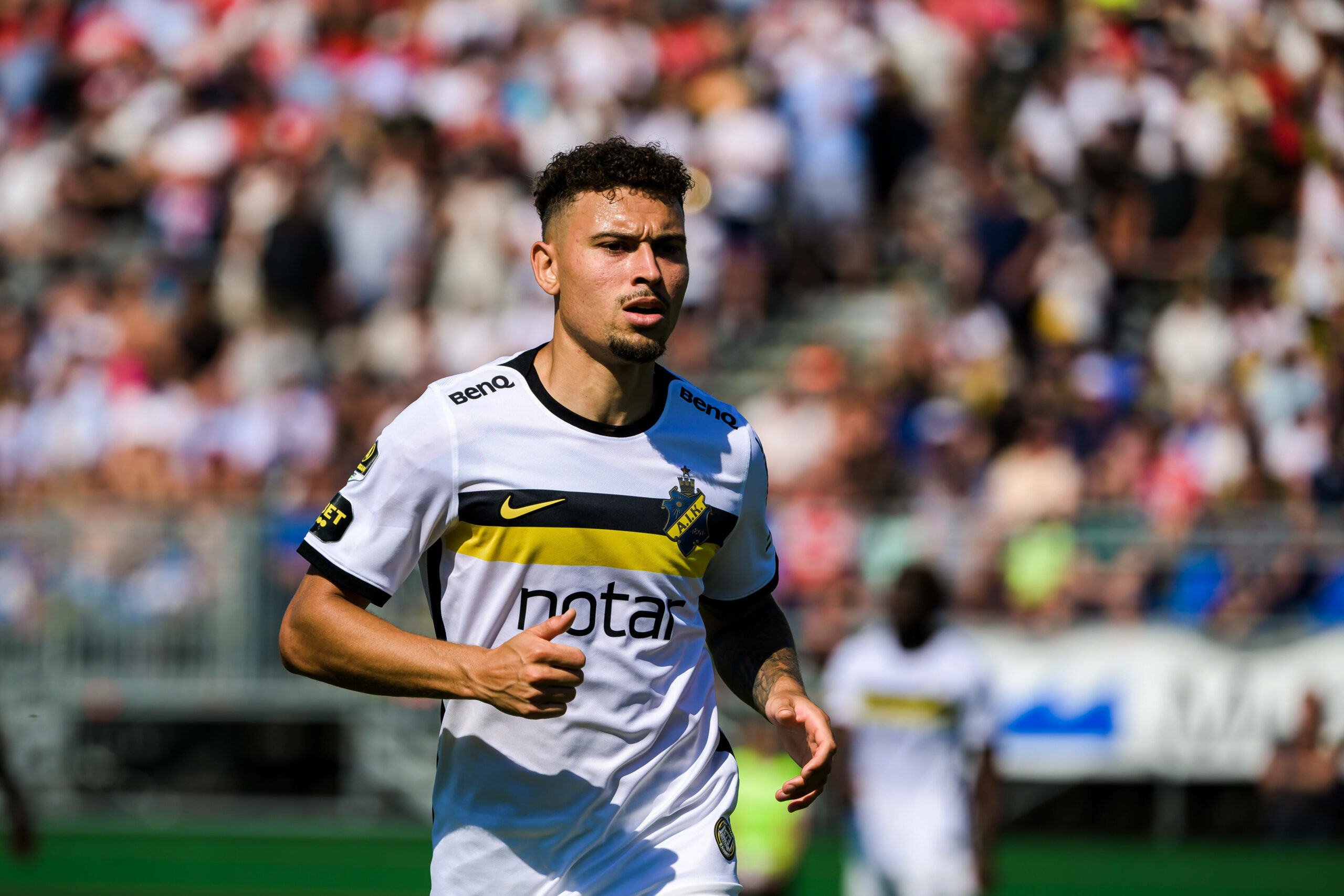 Jordan Larsson soll sich Medienberichten zufolge Schalke 04 anschließen.