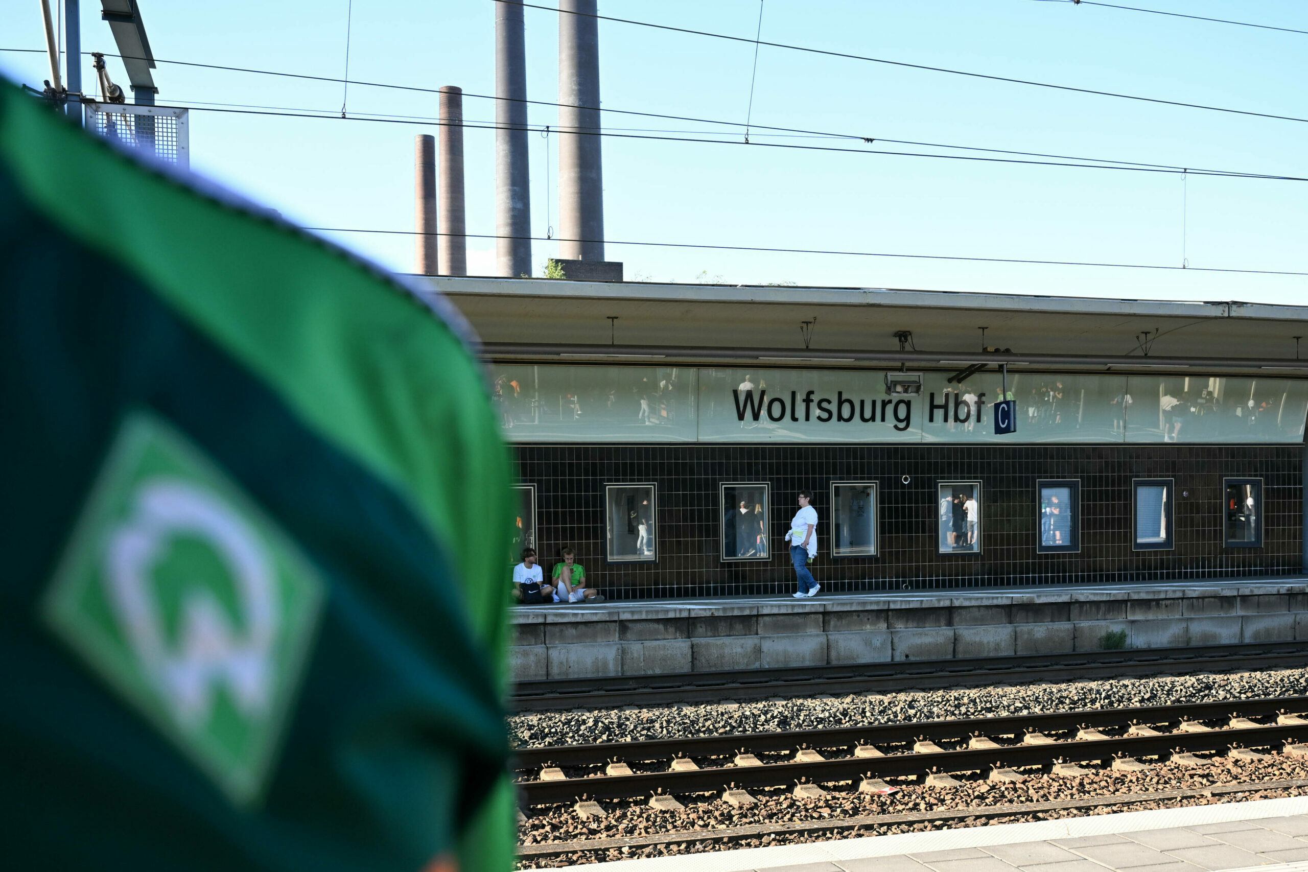 Am Wolfsburger Hauptbahnhof kam es zur Maßnahme der Polizei gegen Werder-Fans.
