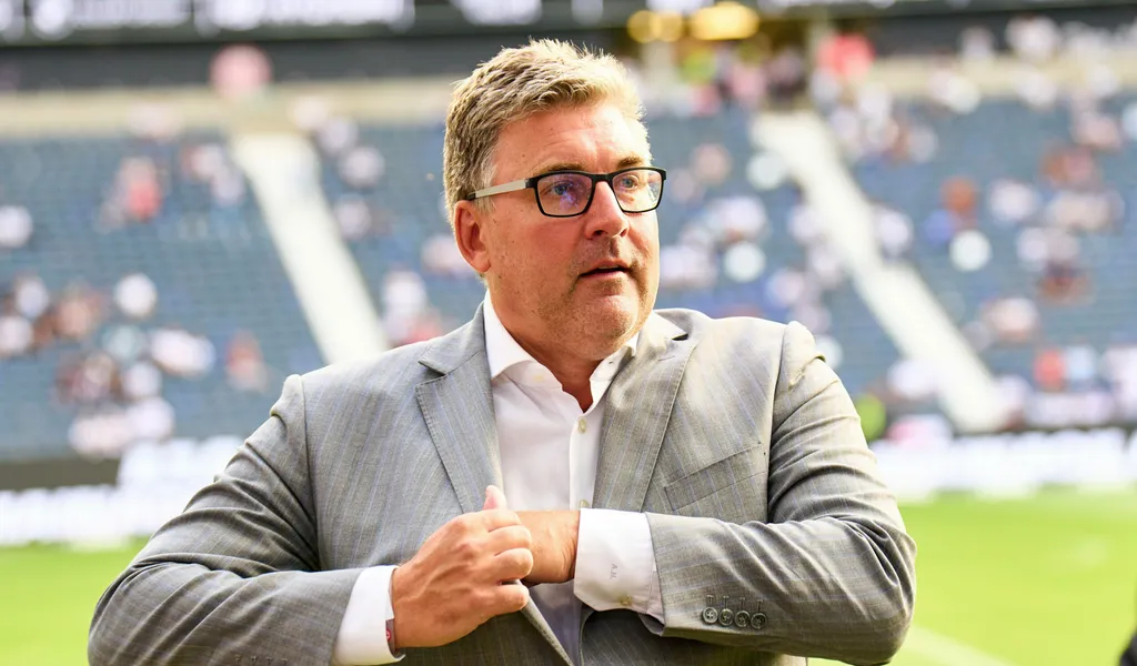 Eintracht-Vorstand Axel Hellmann plant ein digitales Angebot, um die Bundesliga international besser zu vermarkten.