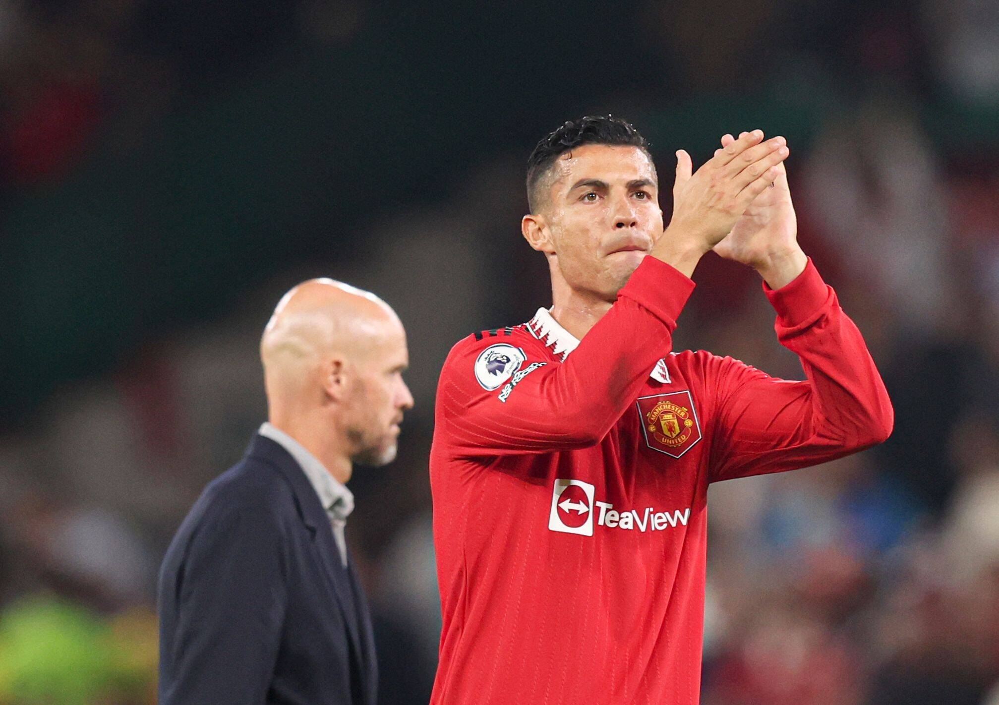 Cristiano Ronaldo klatscht nur noch mit halbem Herz Beifall für Manchester United.