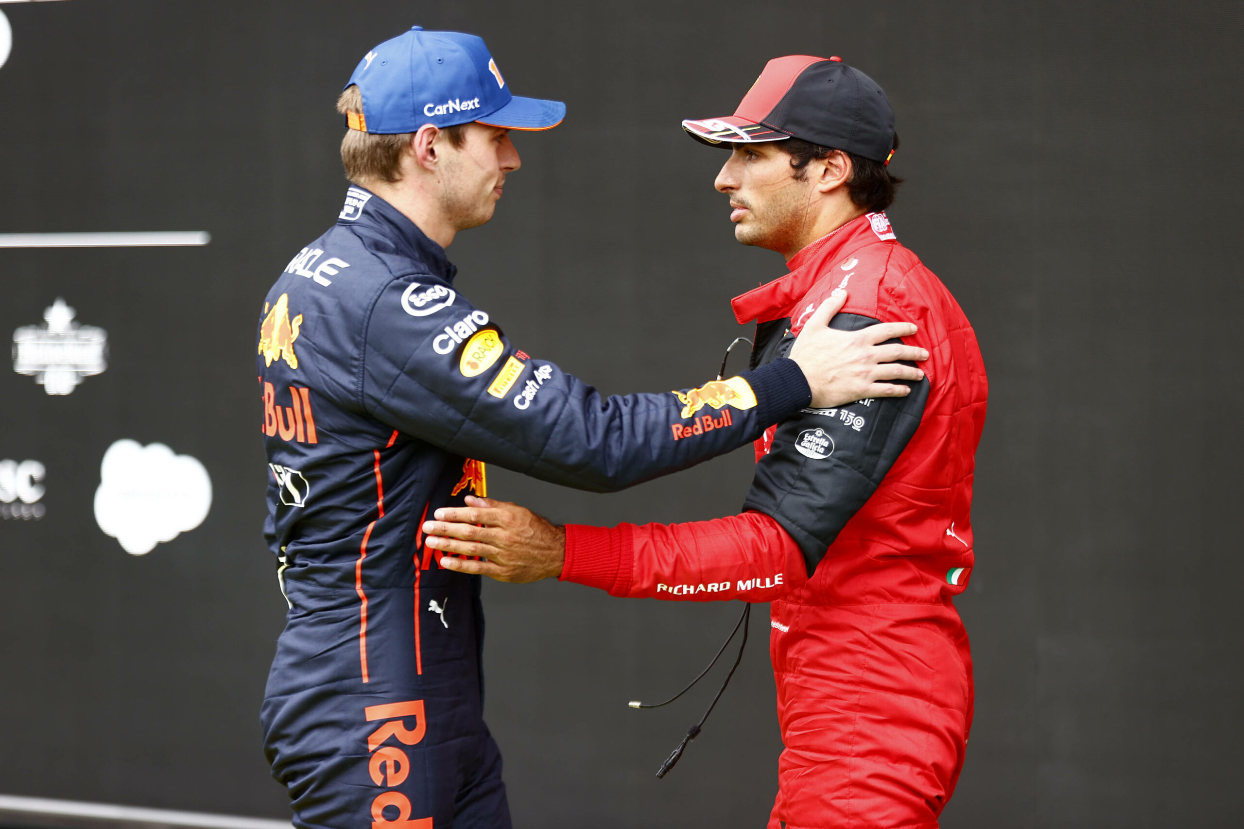 Max Verstappen und Carlos Sainz