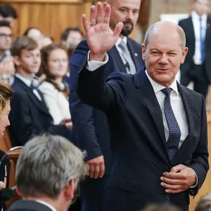 Bundeskanzler Olaf Scholz (SPD) hielt an der Prager Karls-Universität eine europapolitische Rede.