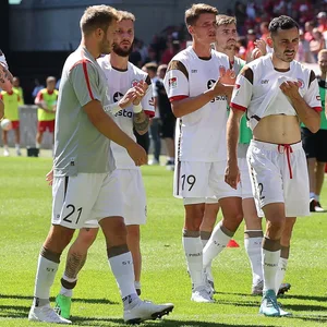 Zander, Saliakas, St. Pauli