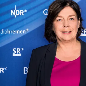 Sabine Rossbach lässt ihr Amt als Hamburger Landesfunkhausdirektorin des NDR vorerst ruhen. (Archivbild)