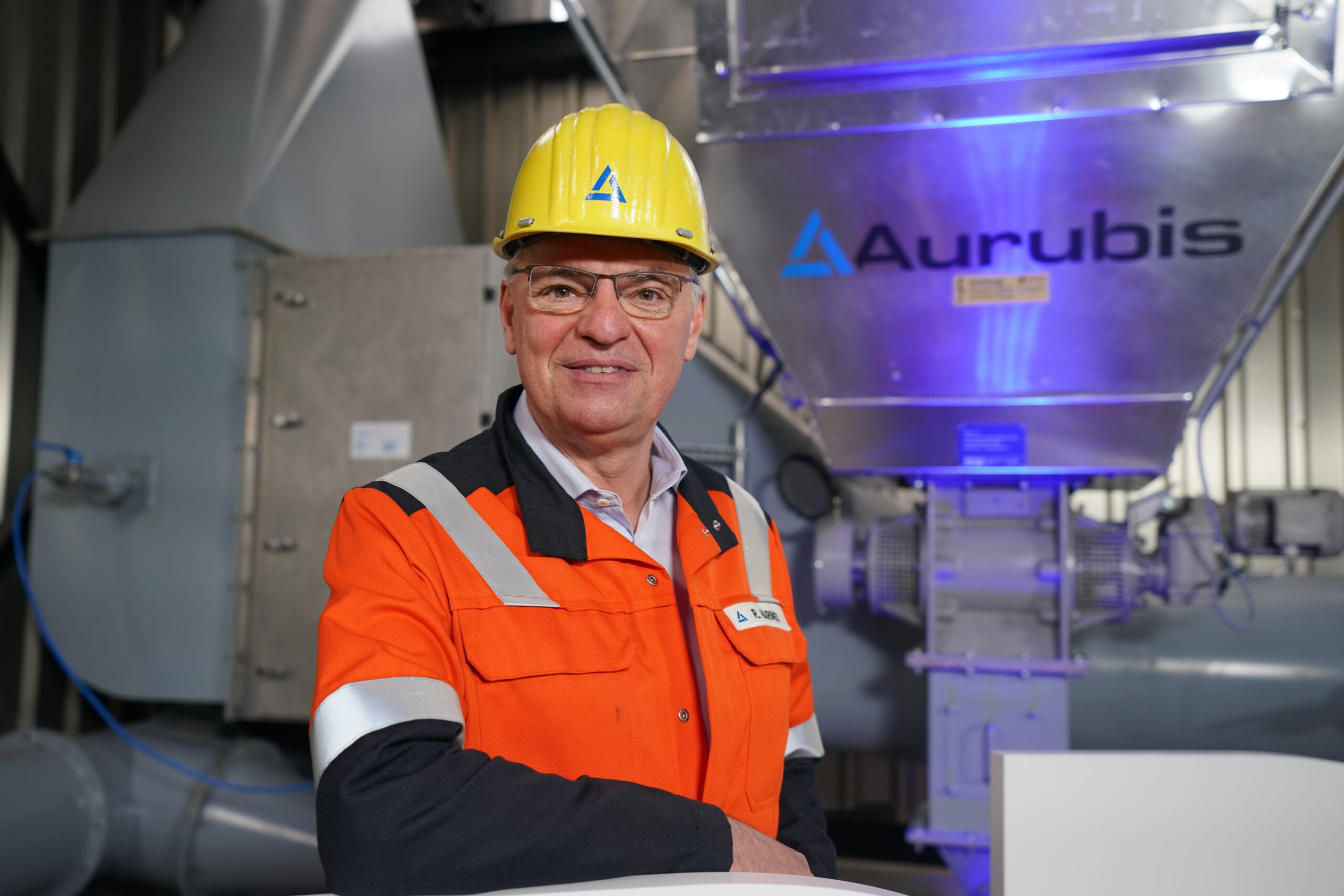 „Aurubis“-Chef Roland Harings kritisiert die aktuelle deutsche Energiepolitik scharf.