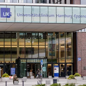 Der Haupteingang des UKE