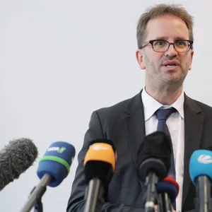 Klaus Müller, Präsident der Bundesnetzagentur, fordert stärkere Anstrengungen zum Gassparen.