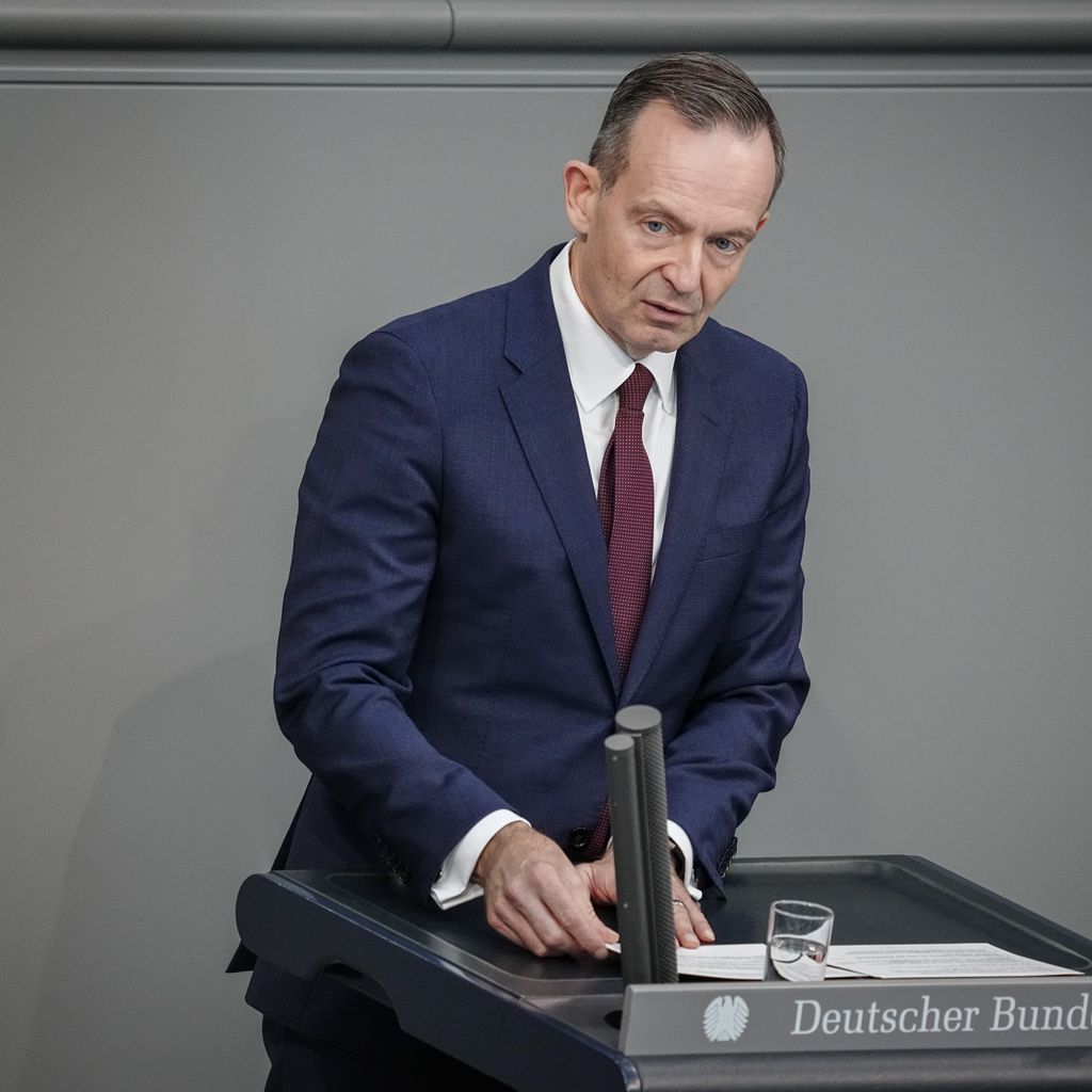 Bundesverkehrsminister Volker Wissing (FDP) setzt beim Ausbau der Bahnstrecke Hamburg-Hannover auf Bürgerbeteiligung.