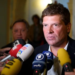 Der frühere Radstar Jan Ullrich will offen über Fehler der Vergangenheit reden.