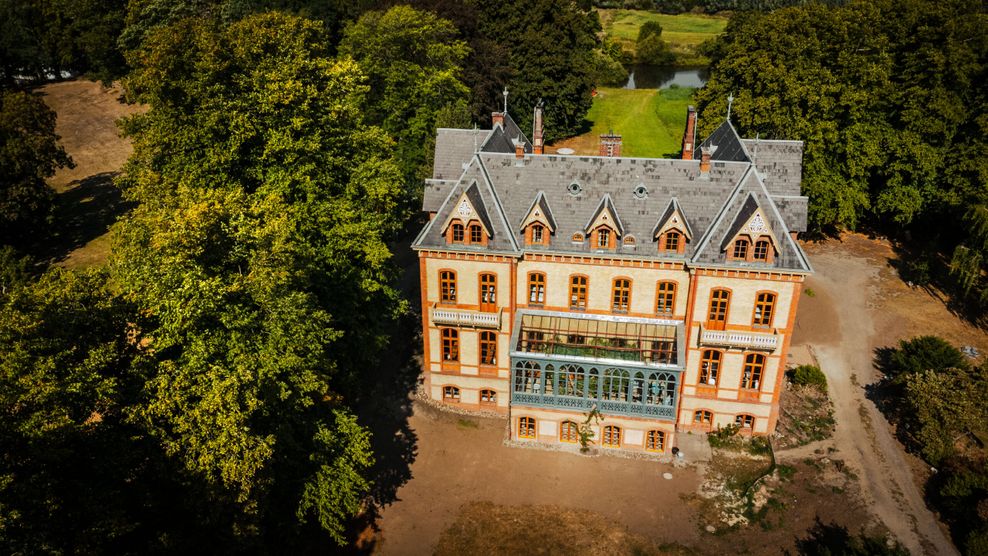 Schloss Düneck Luftaufnahme