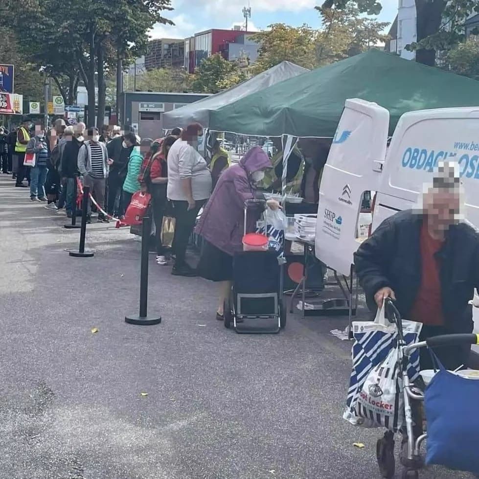 Essensausgabe für Bedürftige