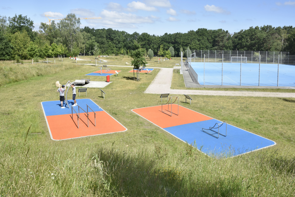 Heidbrook bietet sowohl Spielplätze wie auch Sportflächen an.