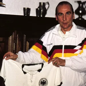 Horst Eckel
