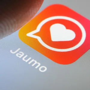 Der Mann hatte die Frau über die Flirt-App Jaumo kennengelernt.