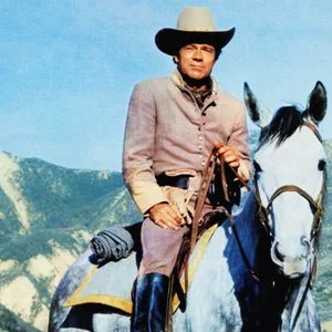 Jack Ging auf einem Pferd in dem Film „Mosby's Marauders“