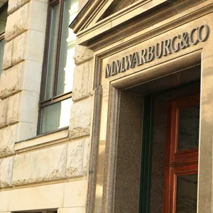 Der Hauptsitz des privaten Bankhauses M.M.Warburg & CO in der Ferdinandstraße 75 in Hamburg.