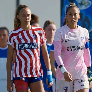 Mataine Lopez und Lola Gallardo von Atlético Madrid