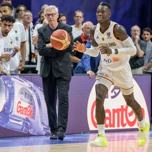 Dennis Schröder