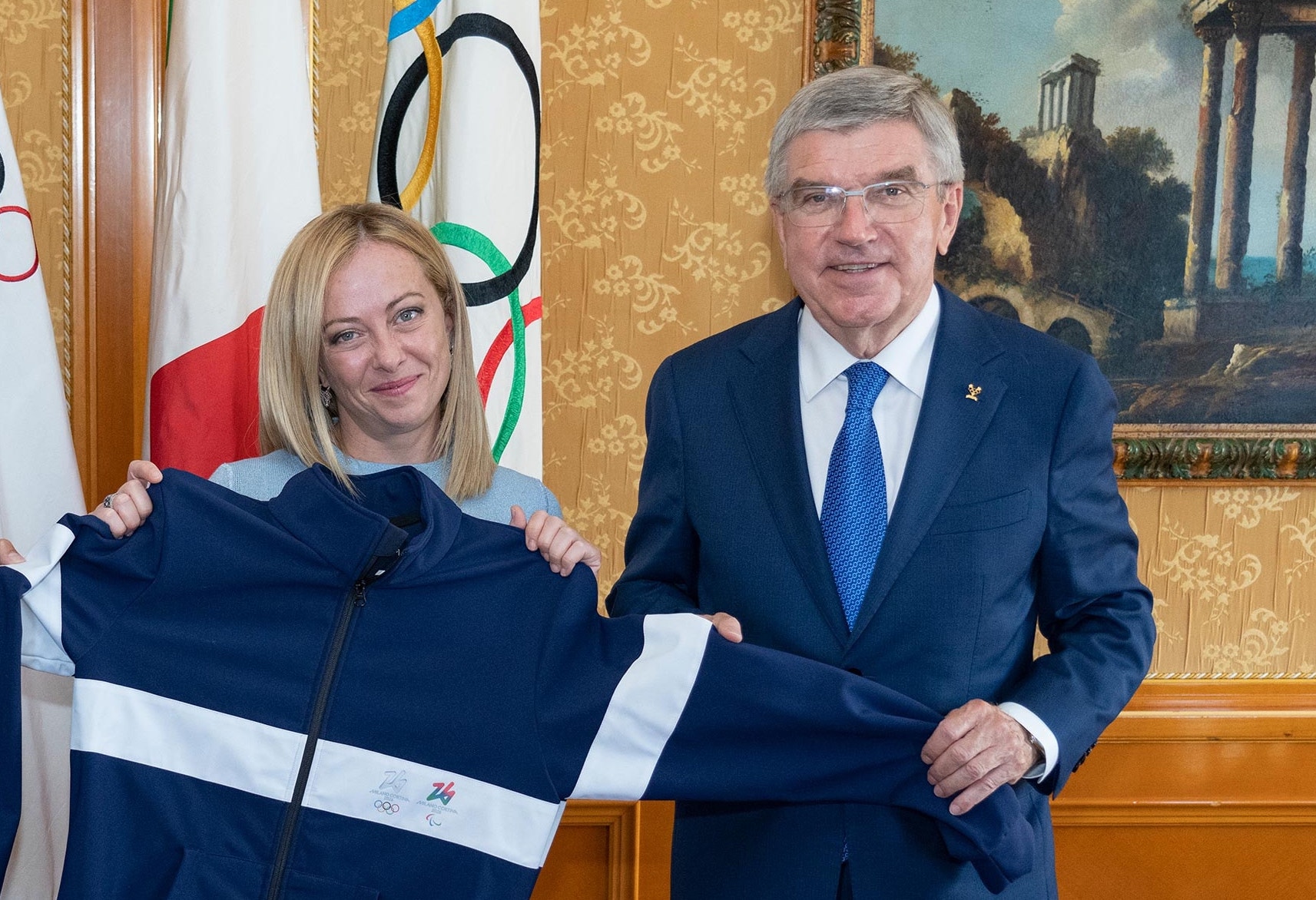 IOC-Präsident Thomas Bach traf sich mit der rechtsradikalen Wahlsiegerin Italiens Giorgia Meloni in Rom.