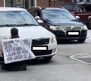 Autofahrer attackiert Klimaaktivist in Bergedorf
