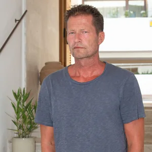 Til Schweiger könnte sich ein Leben auf dem Lande gut vorstellen.