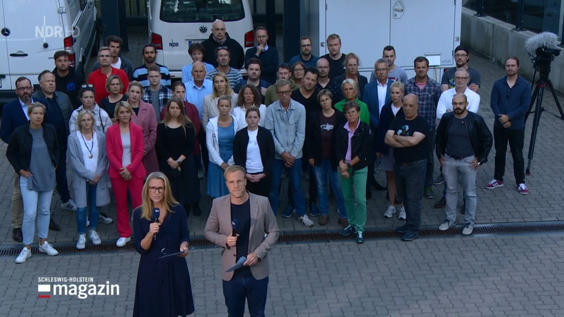 Die Redaktion des „Schleswig-Holstein Magazins“ forderte live im TV, die Vorwürfe gegen das Landesfunkhaus lückenlos aufzuklären.