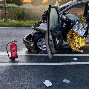 Im Norden: Seniorin stirbt nach Frontalcrash mit Lkw