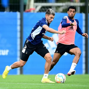 William Mikelbrencis (18) kam für den HSV bislang noch nicht zum Einsatz.