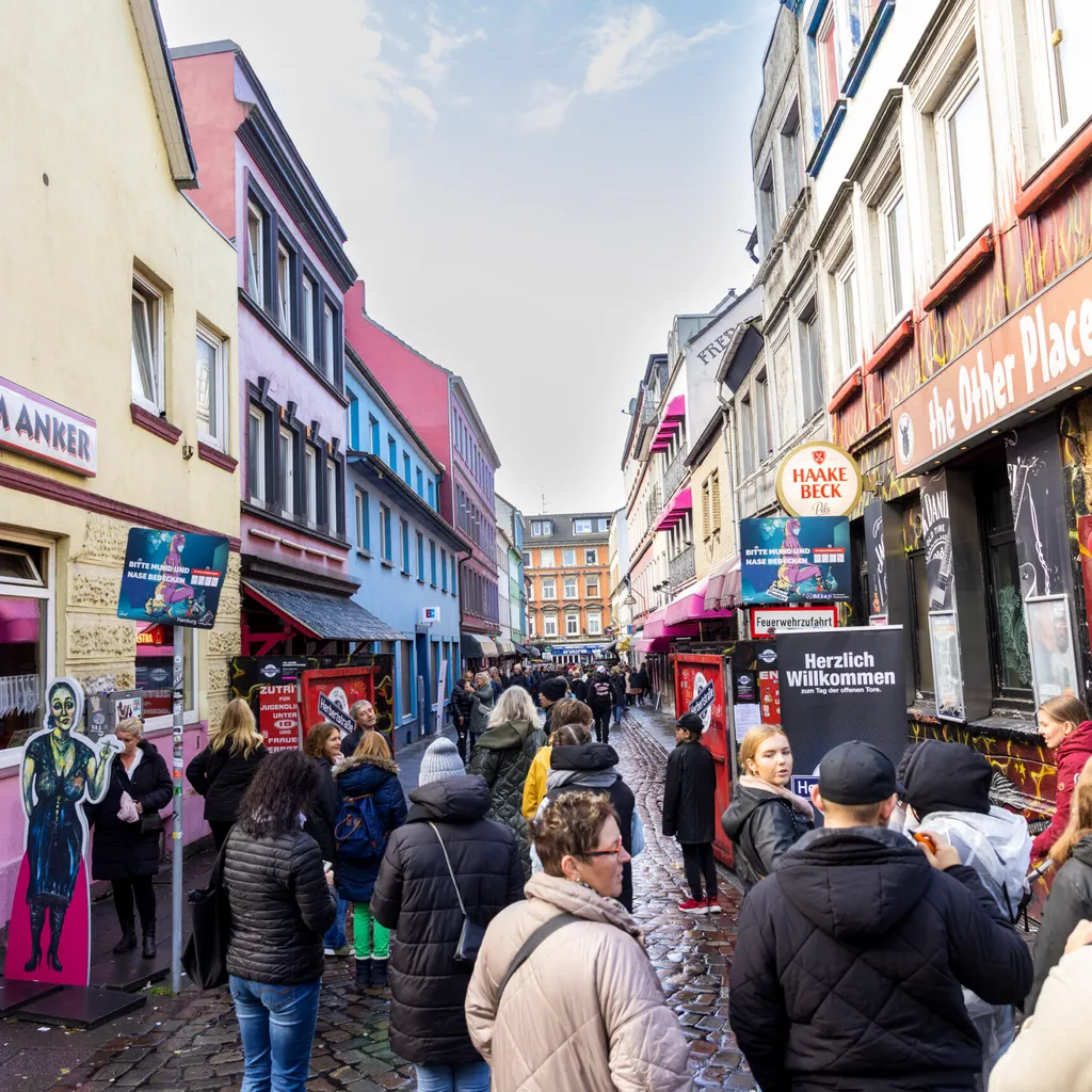 Sonntag standen die Tore der Herbertstraße offen – für alle