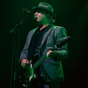 The Libertines Frontmann Pete Doherty am Freitagabend in der Wilhlemsburger Mehrzweckhalle.