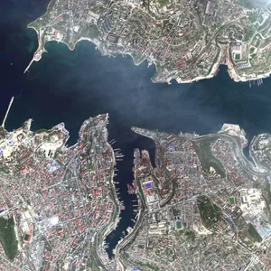 Satellitenaufnahme zeigt den Hafen von Sewastopol auf der Krim. (Archivfoto)