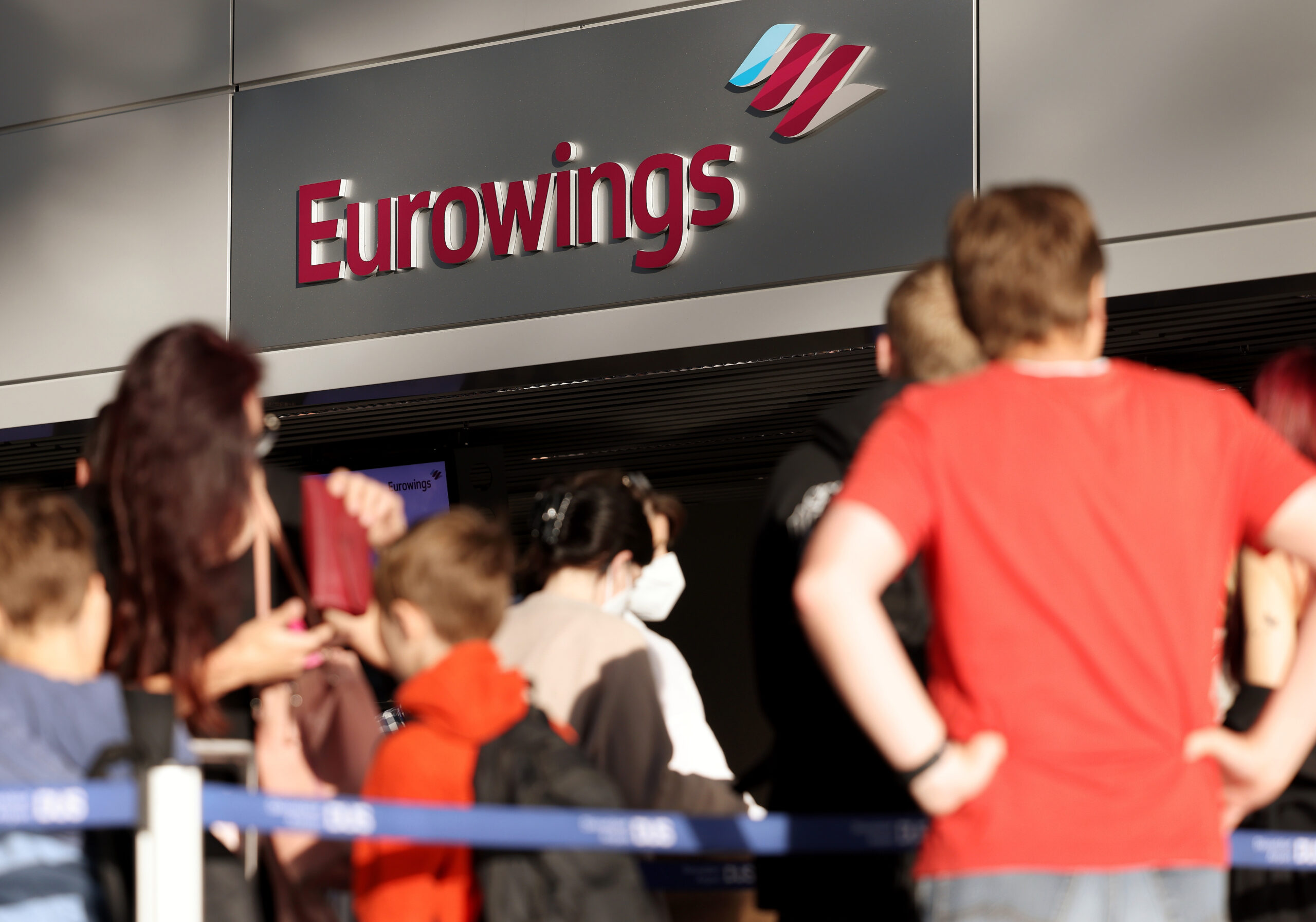 Der Streit um die Arbeitsbedingungen bei Eurowings ist nicht beigelegt – nun ist ein Streik für Donnerstag angekündigt (Symbolbild).