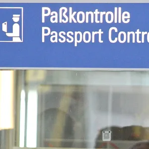 Schokladendieb am Hamburger Flughafen festgenommen