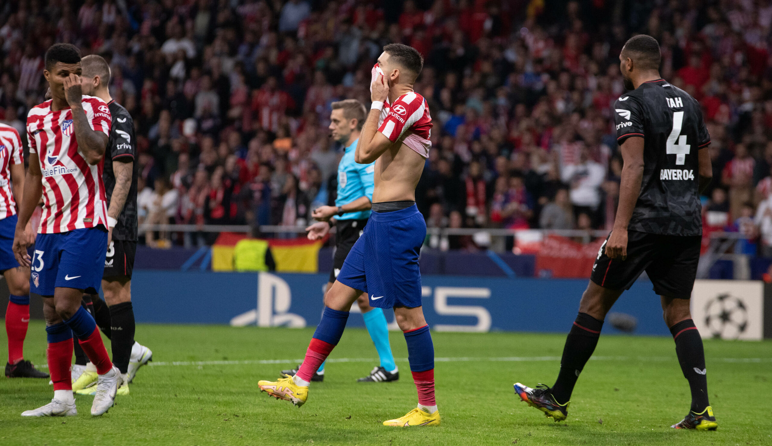 Carrasco nach seinem verschossenen Elfmeter