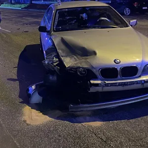 In Bramfeld ist am Mittwoch ein BMW in einen Ford gekracht.