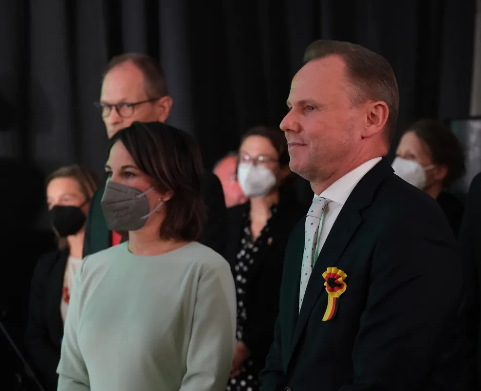 Neben Andy Grote (SPD) war auch Annalena Baerbock (Grüne) in Warschau zu Gast.