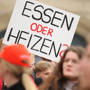 Demo gegen steigende Preise in Hamburg