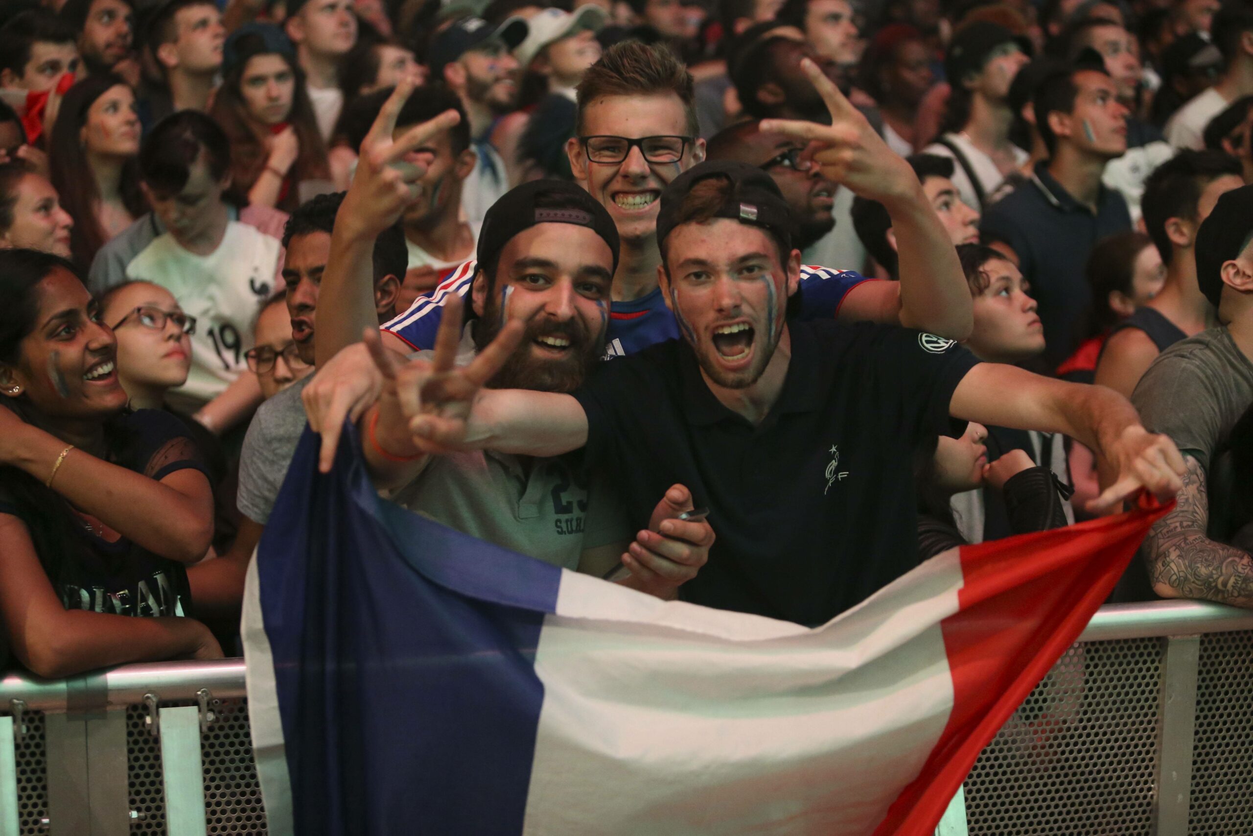 Jubelbilder wie diese wird es während der WM in Paris nicht geben. Public Viewing fällt aus.