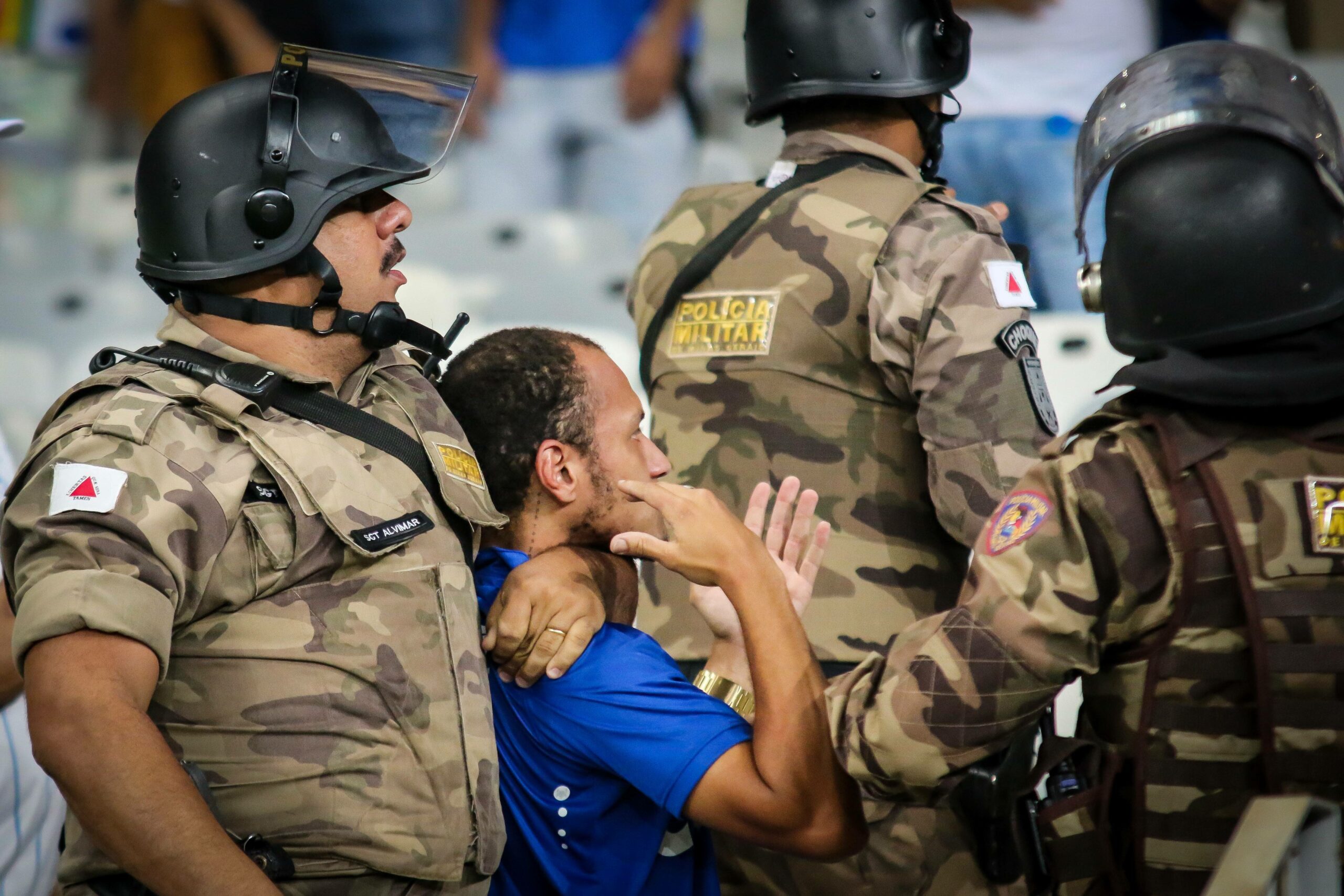 Polzeieinsatz beim Fußballspiel in Argentinien.