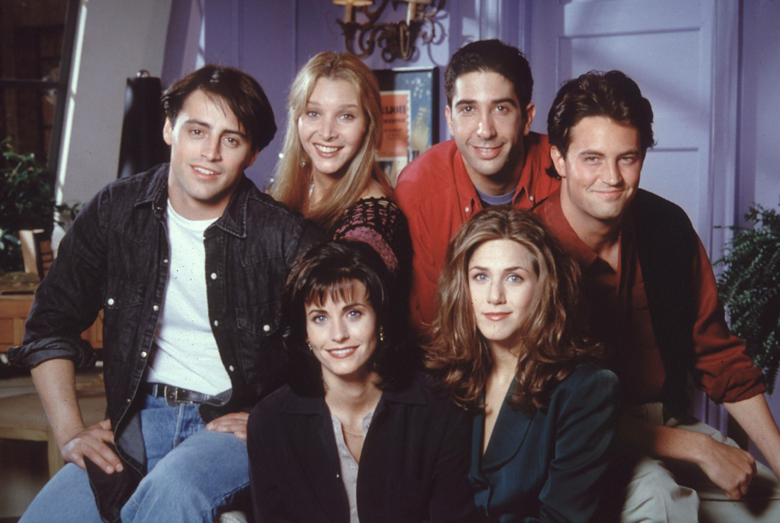 Matt LeBlanc (v.l.n.r.), Lisa Kudrow, David Schwimmer, Matthew Perry, Jennifer Aniston und Courtney Cox erlangten als „Friends“ Kultstatus. (Archivbild)