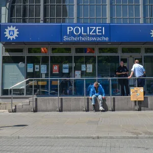 Die Sicherheitswache am Hamburger Hauptbahnhof ist seit Monaten geschlossen (Archivbild).